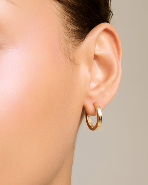 Lakshmi Mantra Earring | ต่างหูพระแม่ลักษมี' สลักยันต์ 'ศรี ลักษมี